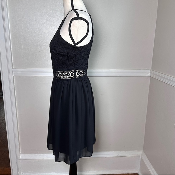 BCX Black Lace Mini Dress Stretchy A-Line w/ Crochet Waist Feminine Minimalist - Picture 7 of 15